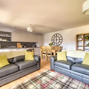Guestready - Charming Flat Near Vibrant Leith Apartment Edinburgh