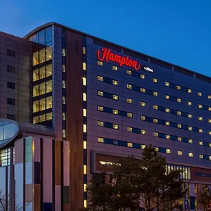hampton-by-hilton-liverpool-john-lennon-airport.hotelsin-chester.com/